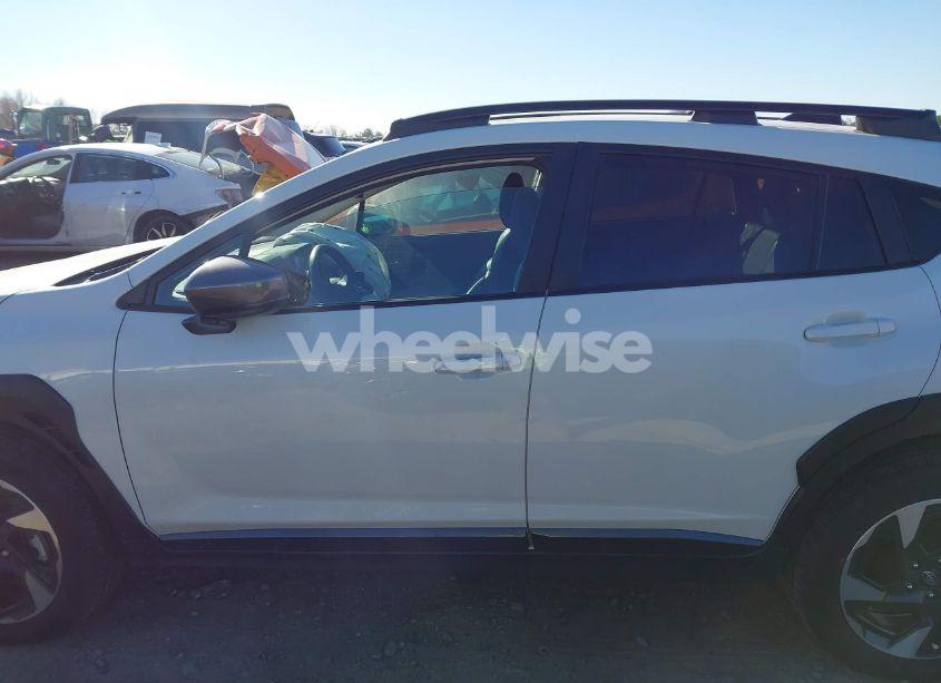 Photo 14 of 2024 Subaru Crosstrek LIMITED (VIN 4S4GUHM67R3758439)