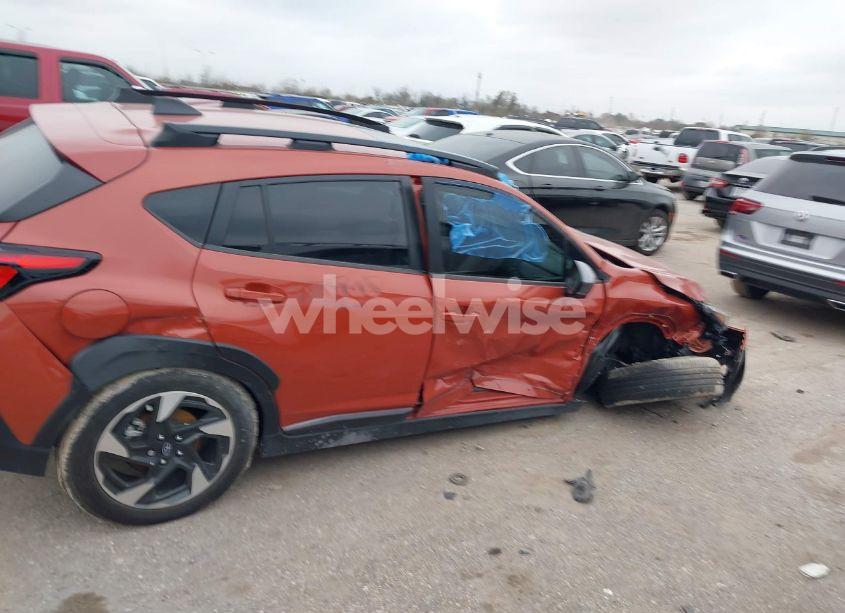 Photo 6 of 2024 Subaru Crosstrek LIMITED (VIN 4S4GUHM68R3769191)