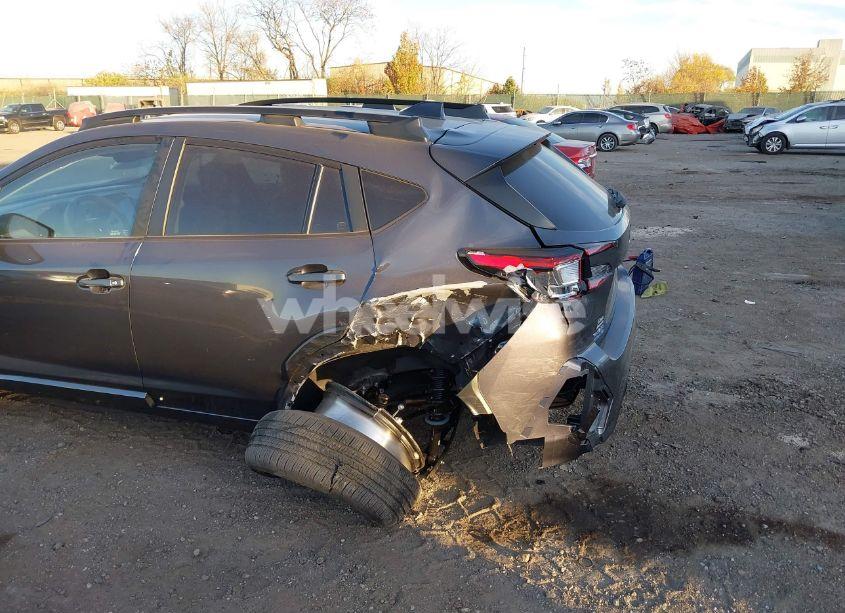 Photo 6 of 2024 Subaru Crosstrek LIMITED (VIN 4S4GUHM68R3819135)