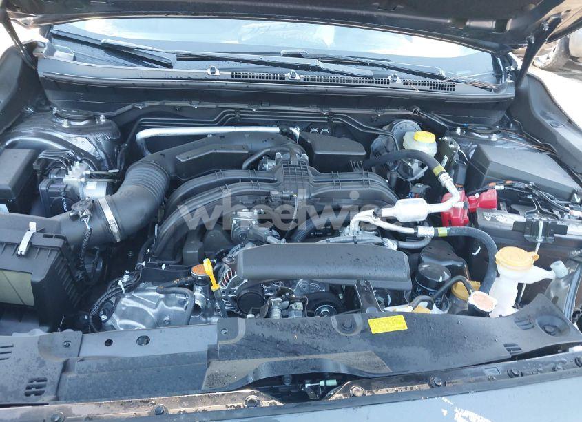 Photo 10 of 2024 Subaru Crosstrek LIMITED (VIN 4S4GUHM68R3824710)