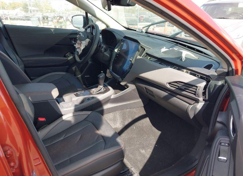Photo 5 of 2024 Subaru Crosstrek LIMITED (VIN 4S4GUHM69R3794150)