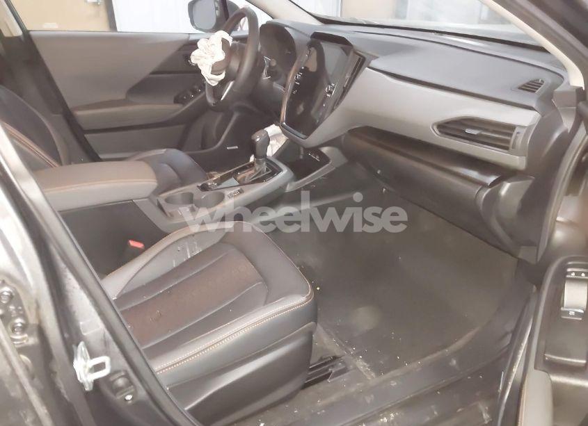 Photo 5 of 2024 Subaru Crosstrek LIMITED (VIN 4S4GUHM6XR3793251)