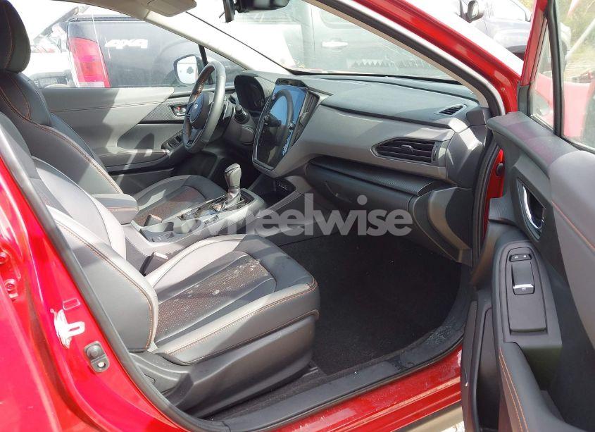 Photo 5 of 2024 Subaru Crosstrek LIMITED (VIN 4S4GUHN62R3713715)