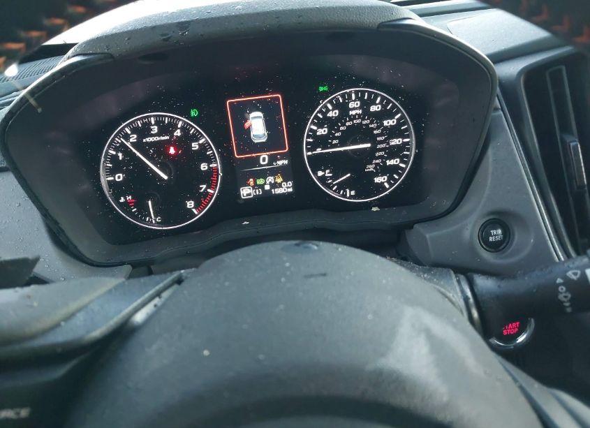 Photo 7 of 2024 Subaru Crosstrek LIMITED (VIN 4S4GUHN68R3716926)