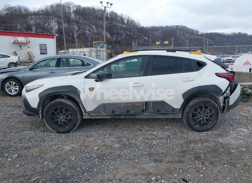 Photo 14 of 2024 Subaru Crosstrek WILDERNESS (VIN 4S4GUHT63R3736164)