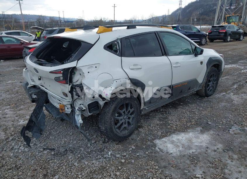 Photo 4 of 2024 Subaru Crosstrek WILDERNESS (VIN 4S4GUHT63R3736164)