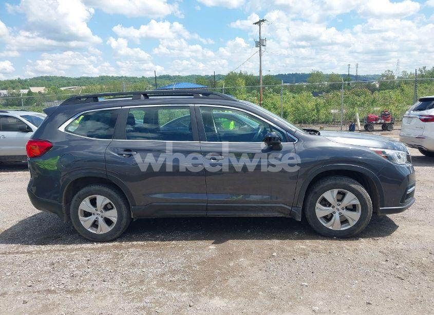 Photo 13 of 2019 Subaru Ascent (VIN 4S4WMAAD0K3443249)