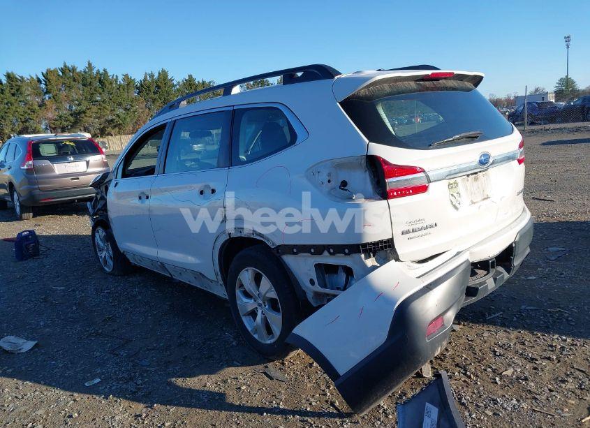Photo 3 of 2019 Subaru Ascent (VIN 4S4WMAAD7K3455916)