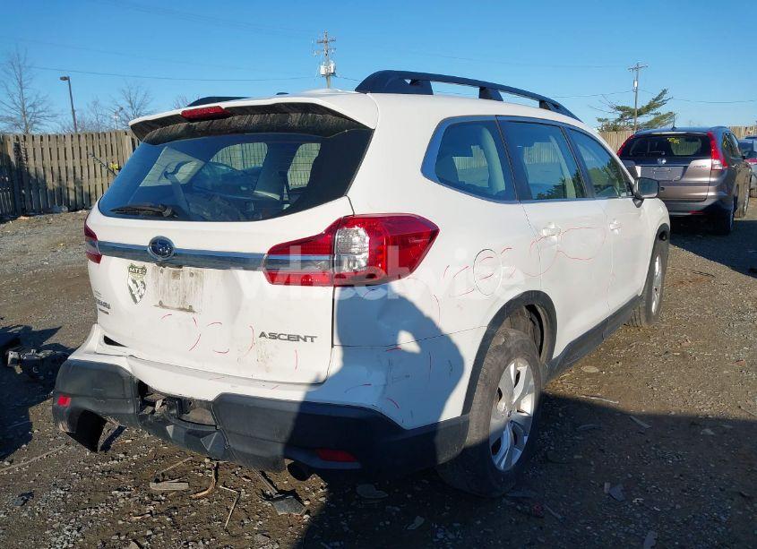 Photo 4 of 2019 Subaru Ascent (VIN 4S4WMAAD7K3455916)