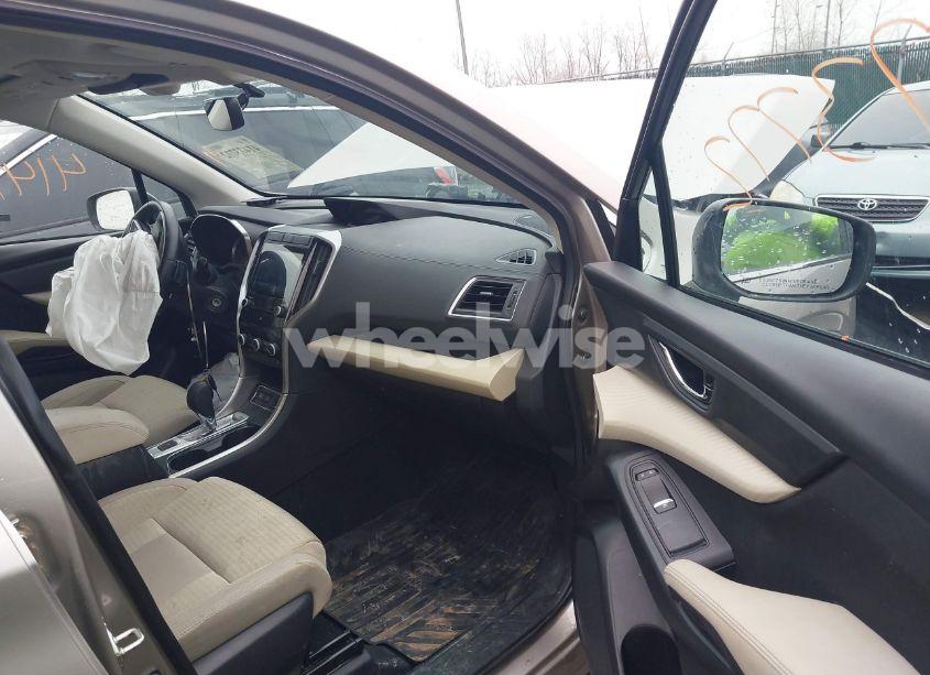 Photo 5 of 2019 Subaru Ascent PREMIUM (VIN 4S4WMABD9K3436699)