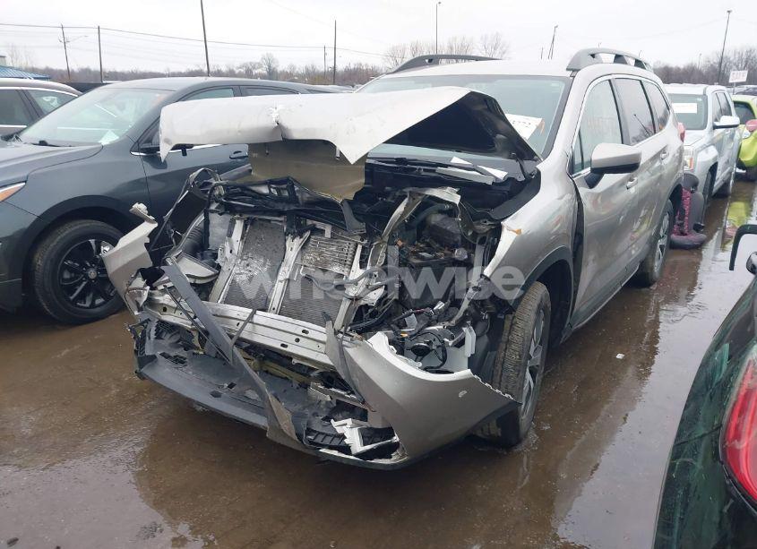 Photo 6 of 2019 Subaru Ascent PREMIUM (VIN 4S4WMABD9K3436699)