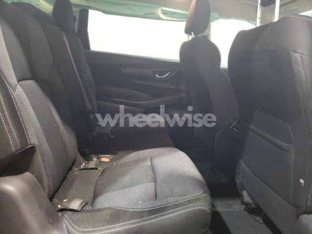 Photo 2 of 2024 SUBARU ASCENT PREMIUM (VIN 4S4WMACD0R3441959)