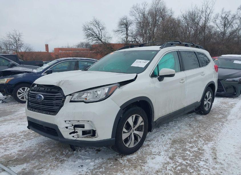 Photo 2 of 2020 Subaru Ascent PREMIUM (VIN 4S4WMACD1L3420657)