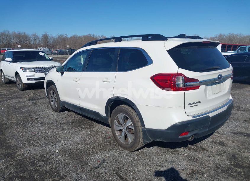 Photo 3 of 2019 Subaru Ascent PREMIUM (VIN 4S4WMACD2K3429091)