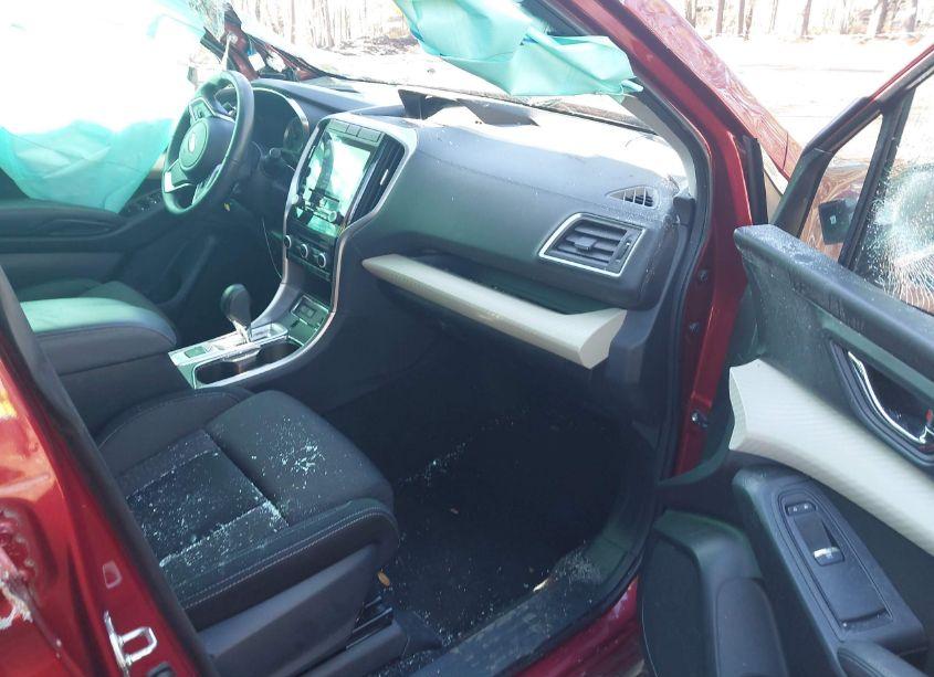 Photo 5 of 2019 Subaru Ascent PREMIUM (VIN 4S4WMACD2K3435909)