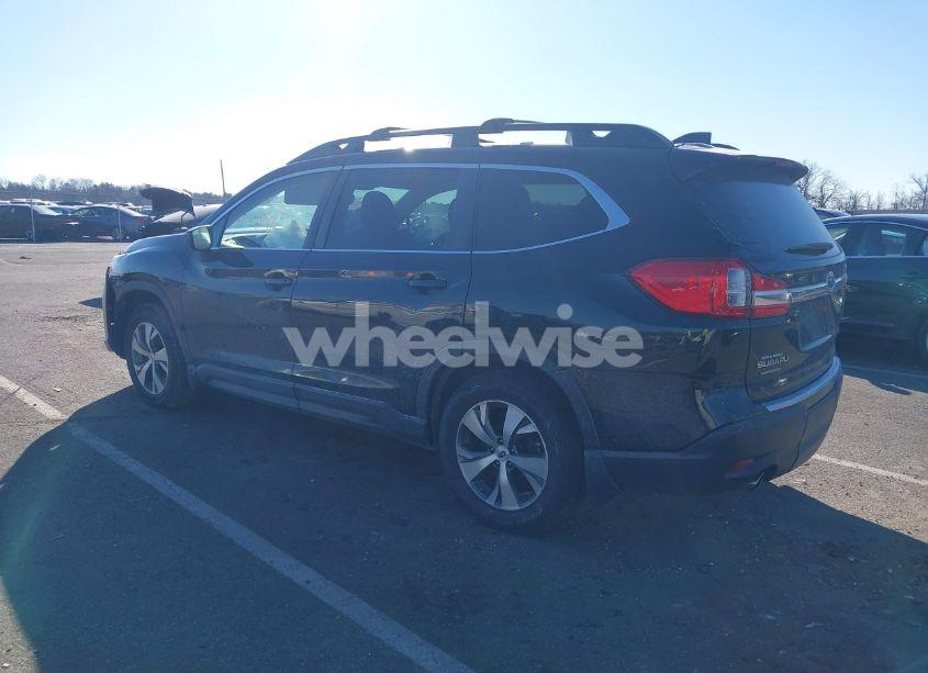 Photo 3 of 2020 Subaru Ascent PREMIUM (VIN 4S4WMACD2L3445678)