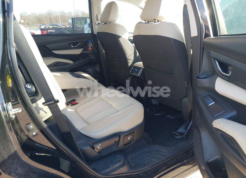 Photo 8 of 2020 Subaru Ascent PREMIUM (VIN 4S4WMACD2L3445678)