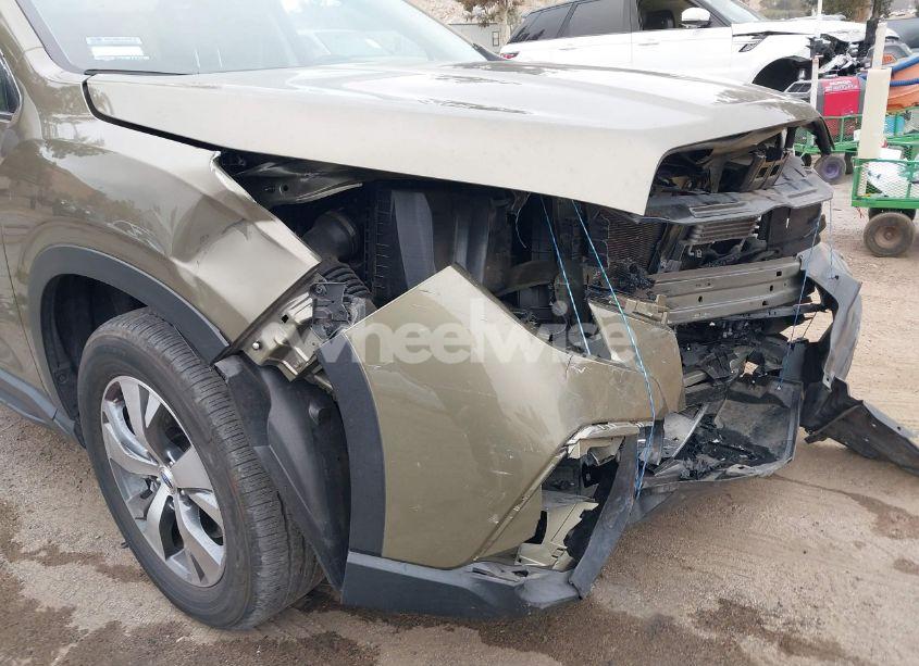 Photo 18 of 2023 Subaru Ascent PREMIUM 8-PASSENGER (VIN 4S4WMACD2P3454953)