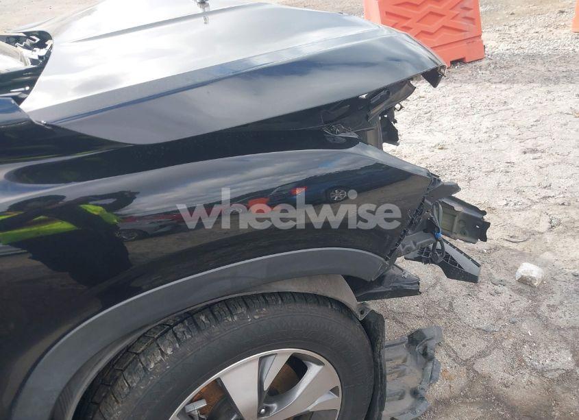 Photo 17 of 2019 Subaru Ascent PREMIUM (VIN 4S4WMACD4K3434003)