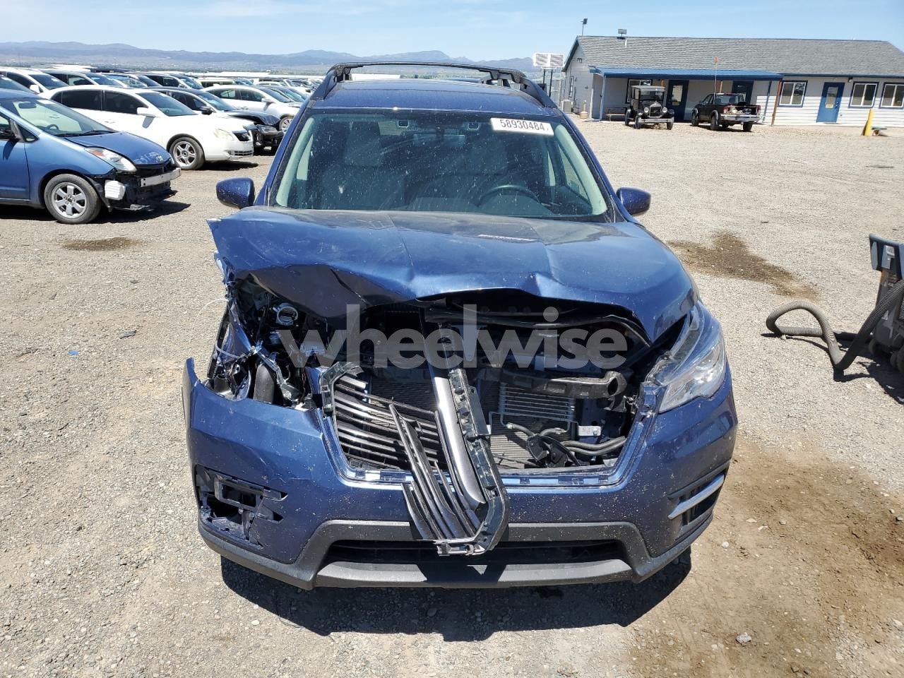 Photo 5 of 2021 SUBARU ASCENT PREMIUM (VIN 4S4WMACD6M3458774)