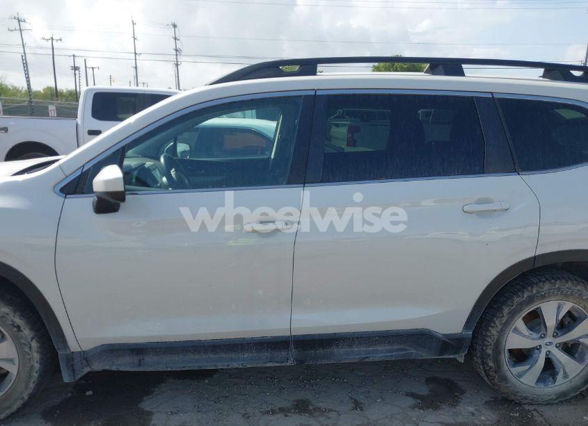 Photo 14 of 2020 Subaru Ascent PREMIUM (VIN 4S4WMACD8L3458547)