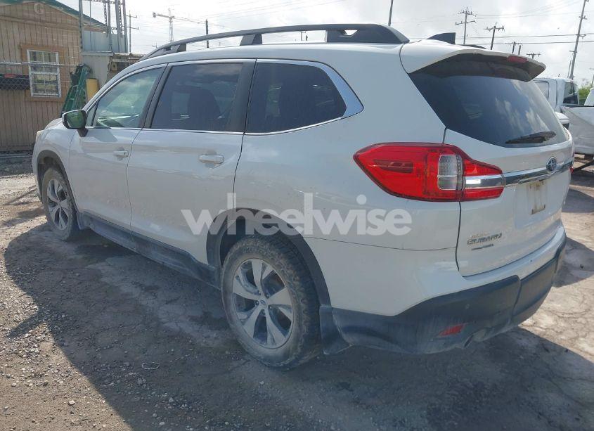 Photo 3 of 2020 Subaru Ascent PREMIUM (VIN 4S4WMACD8L3458547)