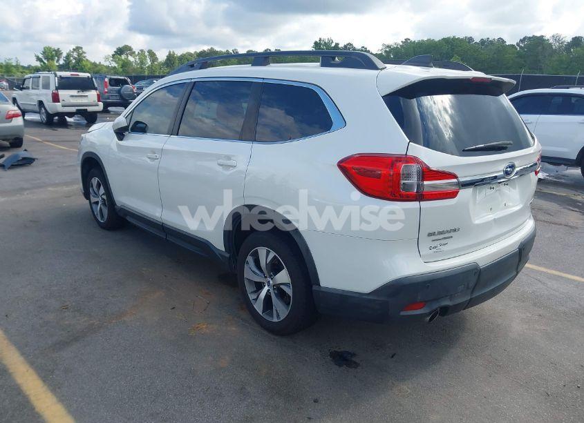 Photo 3 of 2019 Subaru Ascent PREMIUM (VIN 4S4WMACD9K3428066)