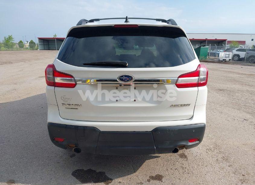Photo 17 of 2019 Subaru Ascent PREMIUM (VIN 4S4WMACDXK3442512)