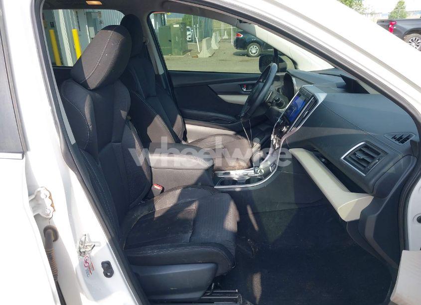 Photo 5 of 2019 Subaru Ascent PREMIUM (VIN 4S4WMACDXK3442512)