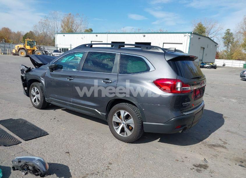 Photo 3 of 2020 Subaru Ascent PREMIUM (VIN 4S4WMACDXL3433391)