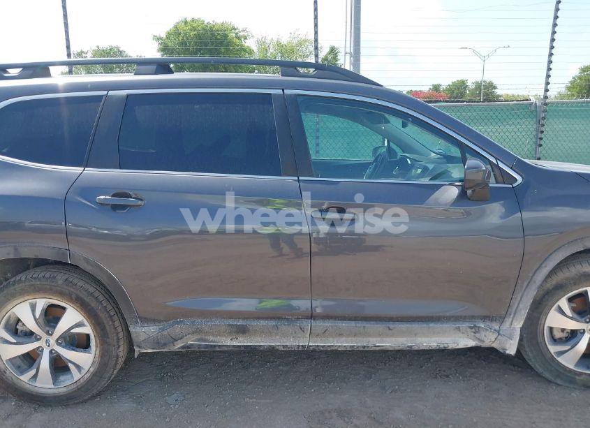 Photo 13 of 2020 Subaru Ascent PREMIUM (VIN 4S4WMACDXL3458761)