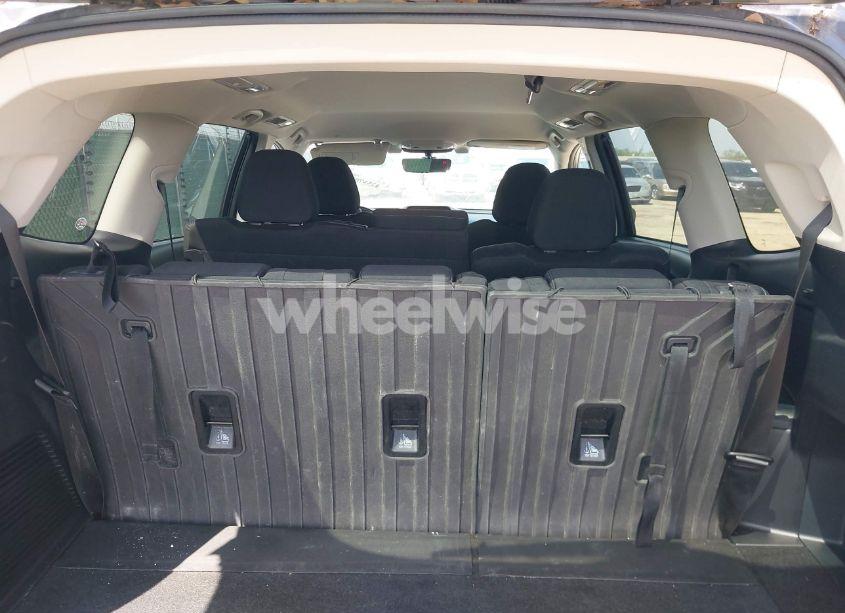 Photo 8 of 2020 Subaru Ascent PREMIUM (VIN 4S4WMACDXL3458761)