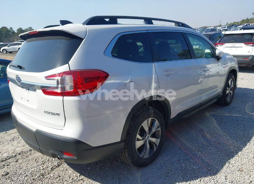 Photo 4 of 2025 Subaru Ascent PREMIUM 7-PASSENGER (VIN 4S4WMADD1S3405704)