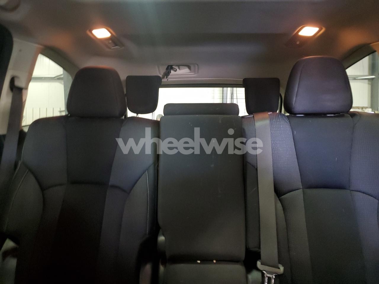 Photo 10 of 2019 SUBARU ASCENT PREMIUM (VIN 4S4WMAED0K3483423)