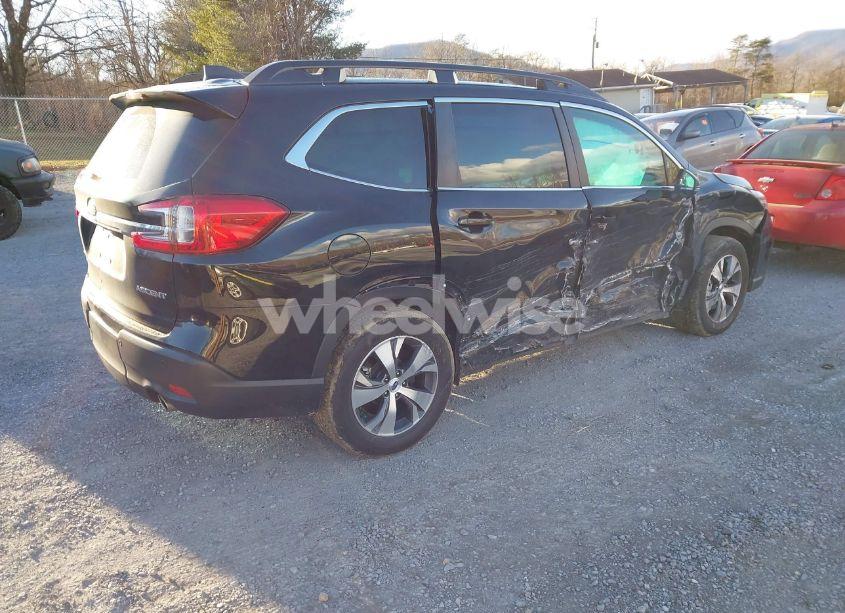 Photo 4 of 2023 Subaru Ascent PREMIUM 7-PASSENGER (VIN 4S4WMAED4P3412779)