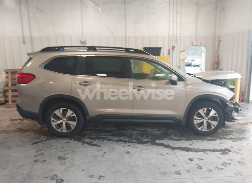 Photo 13 of 2019 Subaru Ascent PREMIUM (VIN 4S4WMAFD0K3437198)