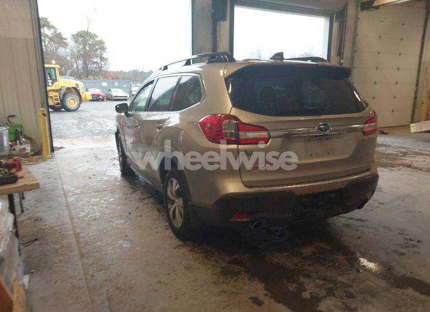 Photo 3 of 2019 Subaru Ascent PREMIUM (VIN 4S4WMAFD0K3437198)