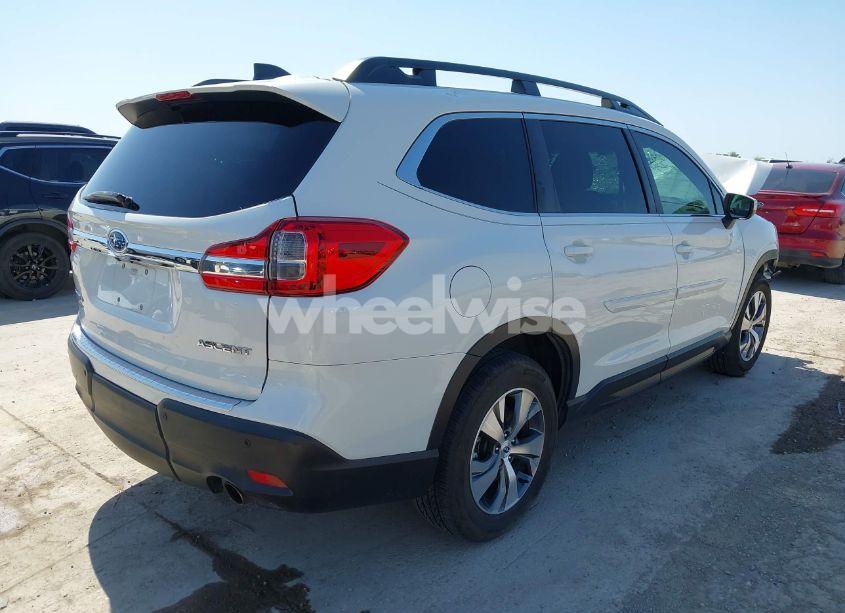 Photo 4 of 2020 Subaru Ascent PREMIUM (VIN 4S4WMAFD1L3441651)