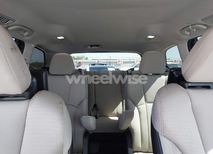 Photo 8 of 2020 Subaru Ascent PREMIUM (VIN 4S4WMAFD1L3441651)