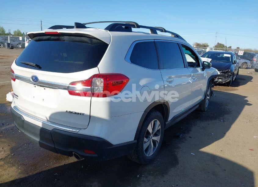 Photo 4 of 2021 Subaru Ascent PREMIUM (VIN 4S4WMAFD1M3414774)