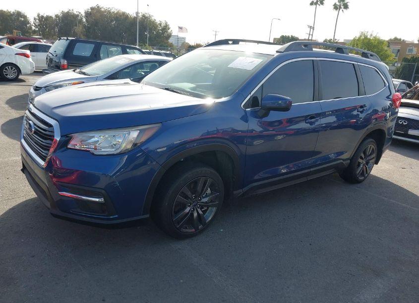 Photo 2 of 2019 Subaru Ascent PREMIUM (VIN 4S4WMAFD3K3434702)
