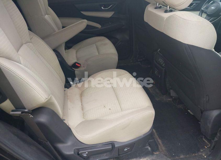 Photo 8 of 2021 Subaru Ascent PREMIUM (VIN 4S4WMAFD3M3454662)