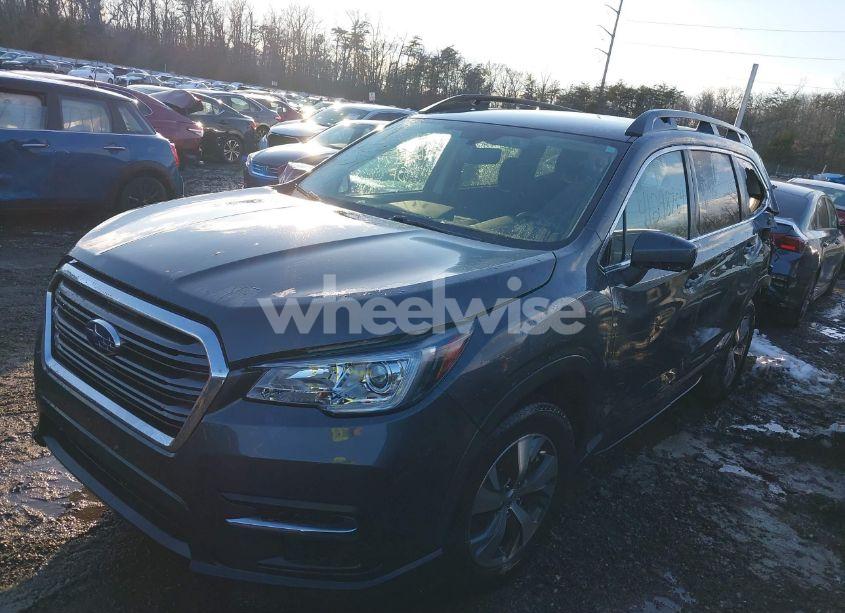 Photo 2 of 2019 Subaru Ascent PREMIUM (VIN 4S4WMAFD5K3412894)