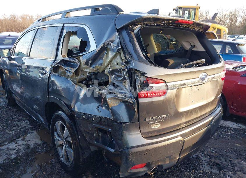 Photo 6 of 2019 Subaru Ascent PREMIUM (VIN 4S4WMAFD5K3412894)