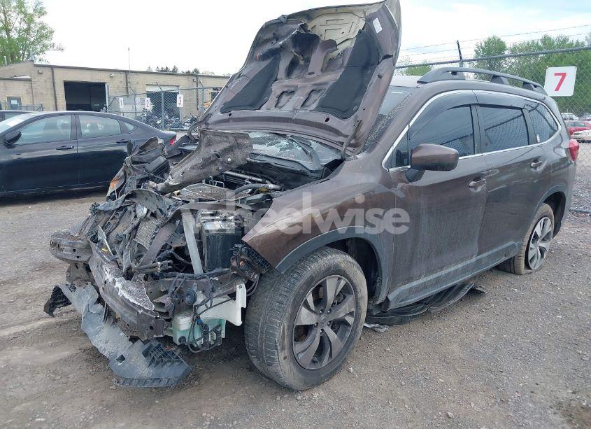 Photo 2 of 2019 Subaru Ascent PREMIUM (VIN 4S4WMAFD6K3431745)