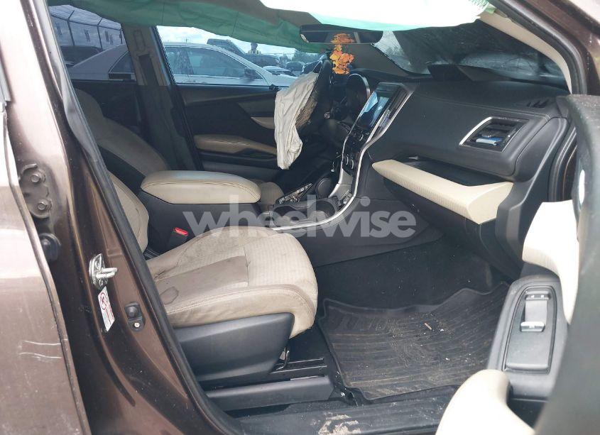 Photo 5 of 2019 Subaru Ascent PREMIUM (VIN 4S4WMAFD6K3431745)