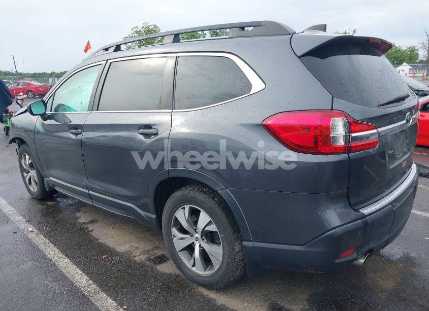 Photo 3 of 2019 Subaru Ascent PREMIUM (VIN 4S4WMAFD6K3435388)