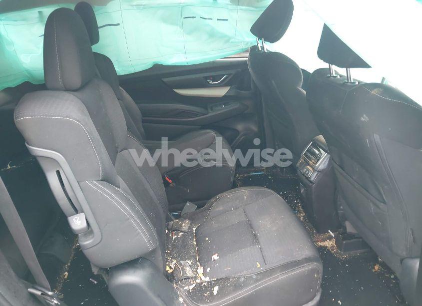 Photo 8 of 2019 Subaru Ascent PREMIUM (VIN 4S4WMAFD6K3435388)