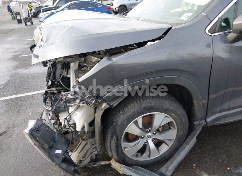 Photo 6 of 2020 Subaru Ascent PREMIUM (VIN 4S4WMAFD9L3457600)