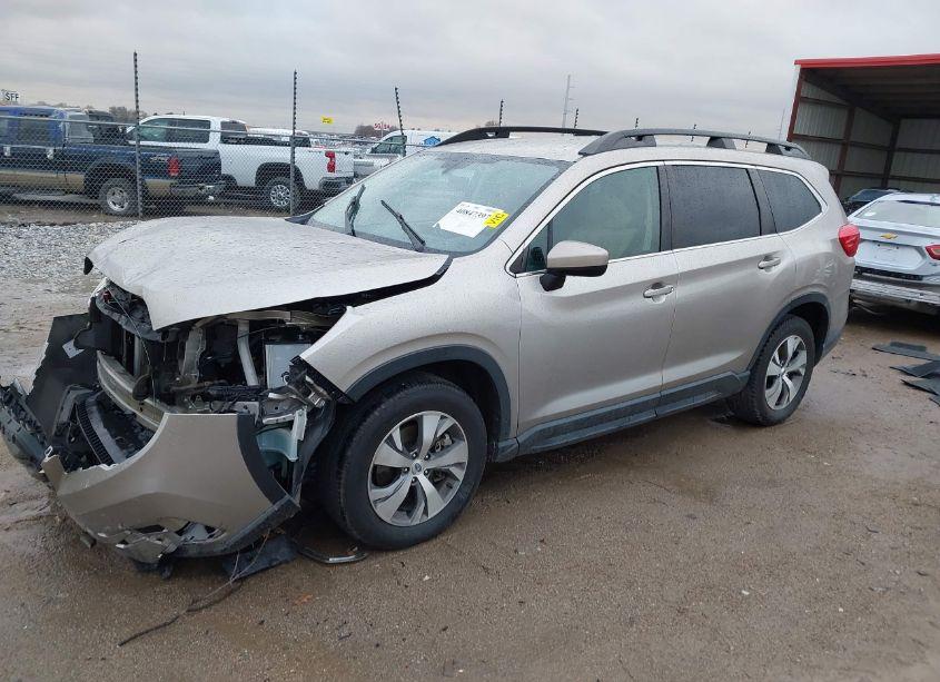 Photo 2 of 2019 Subaru Ascent PREMIUM (VIN 4S4WMAFDXK3415726)